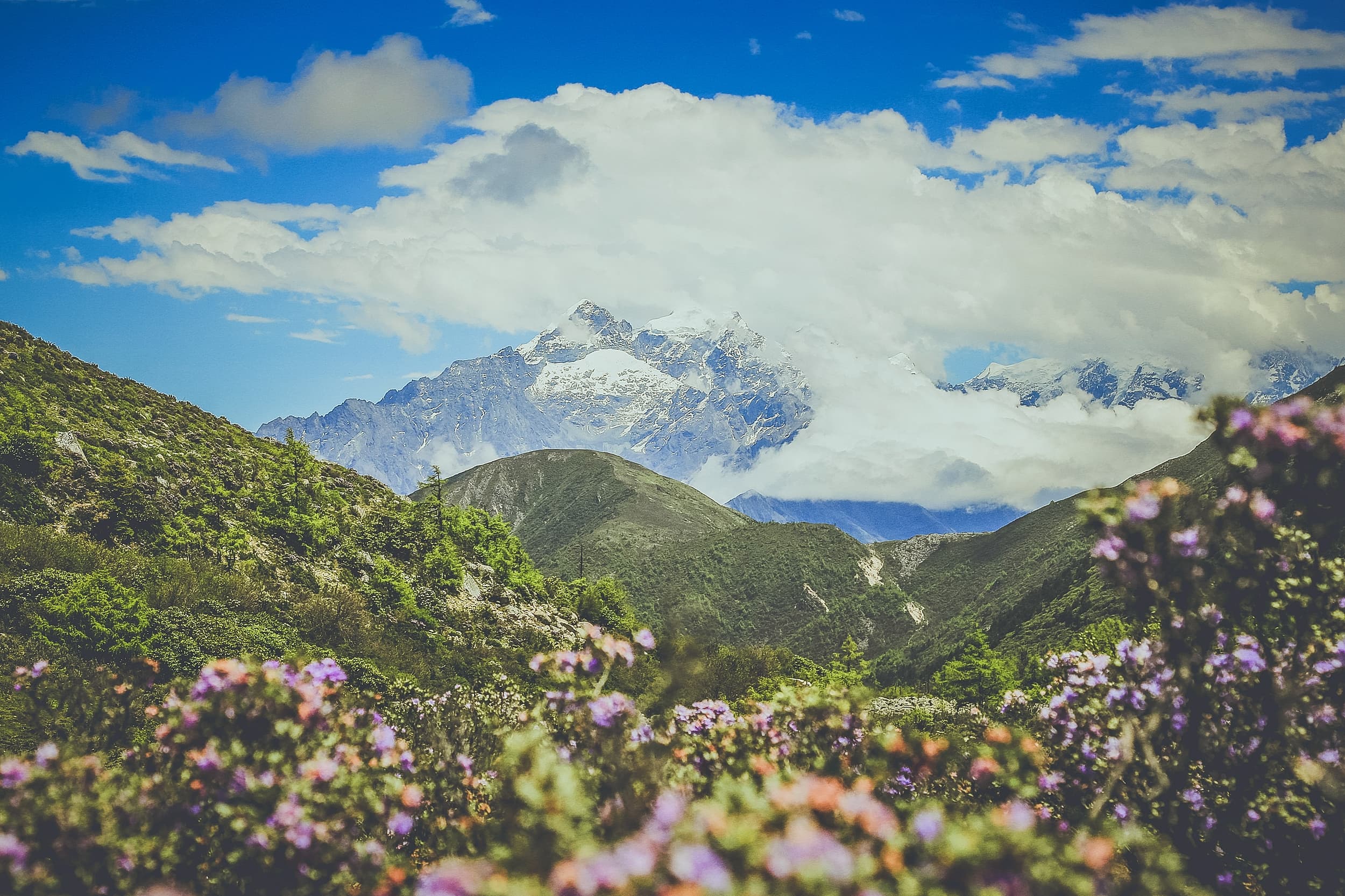 Kangding Mugecuo Scenic Area