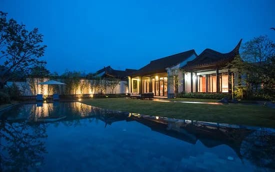 Banyan Tree Anji